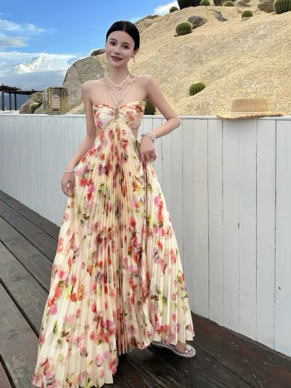 Aritzia Floral Strapless Pleated Maxi Dress in Pastel Yellow and Pink - Picture 4 of 4